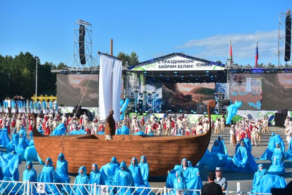 Как Набережные Челны отметили двойной юбилей (фоторепортаж) 