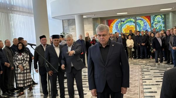 Набережные Челны простились с первым председателем городского суда Радиком Хамитовым Набережные Челны простились с первым председателем городского суда Радиком Хамитовым