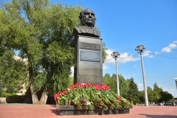 В Набережных Челнах отпраздновали День строителя–2026 В Набережных Челнах отпраздновали День строителя–2026