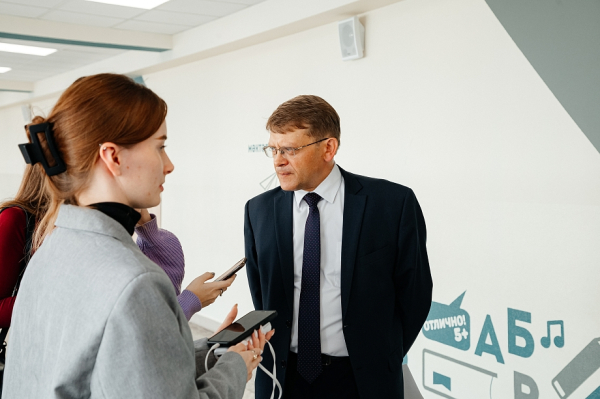 &laquo;Сфера ЖКХ &ndash; такая, что здесь никогда не будешь хорошим ни для кого: за все отвечает один человек, а ругают со всех сторон&raquo;