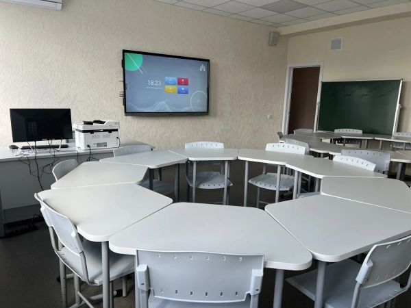 В НГПУ открылись современные кабинеты музыки, естествознания и ИЗО 
