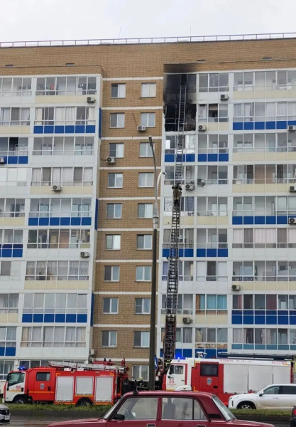 В Челнах большой пожар с тремя пострадавшими произошел из-за короткого замыкания