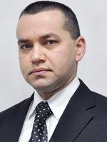 В новом учебном году в четырех школах Челнов сменились директора В новом учебном году в четырех школах Челнов сменились директора