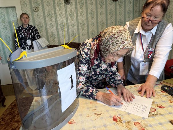 Ветеран Халиса Багаутдинова отмечает 94-летие Ветеран Халиса Багаутдинова отмечает 94-летие