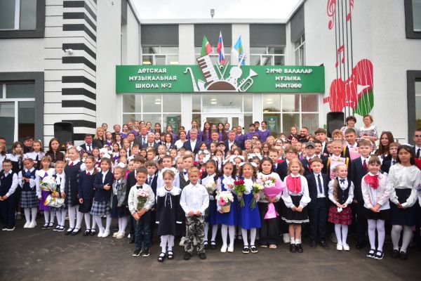 В Набережных Челнха открылась обновленная Детская музыкальная школа №2 