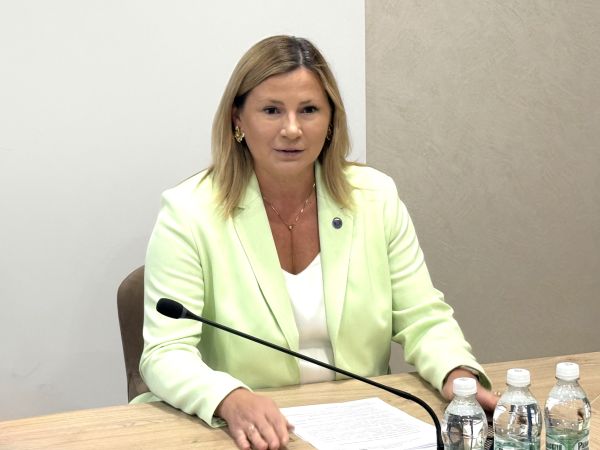 Объявлены имена победителей конкурса цифровых открыток «Наш учитель» Объявлены имена победителей конкурса цифровых открыток «Наш учитель»