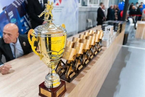 Турнир по дзюдо на призы «КАМАЗа» собрал почти 400 участников Турнир по дзюдо на призы «КАМАЗа» собрал почти 400 участников