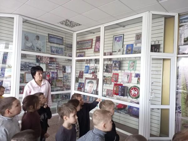 Челнинские дошколята посетили городской архив 