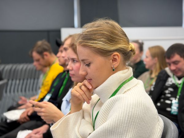 В Набережных Челнах работающая молодежь освоила социальное проектирование 