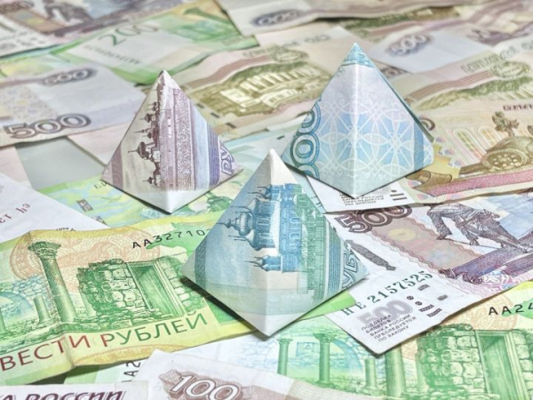 В аэропорту столицы Татарстана пресекли незаконный вывоз 4,5 миллиона рублей В аэропорту столицы Татарстана пресекли незаконный вывоз 4,5 миллиона рублей