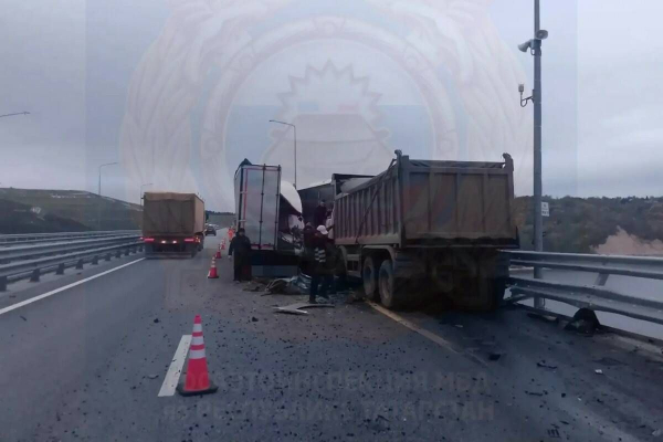 Семь пострадавших: стали известны подробности ДТП с автобусом на мосту через Волгу Семь пострадавших: стали известны подробности ДТП с автобусом на мосту через Волгу