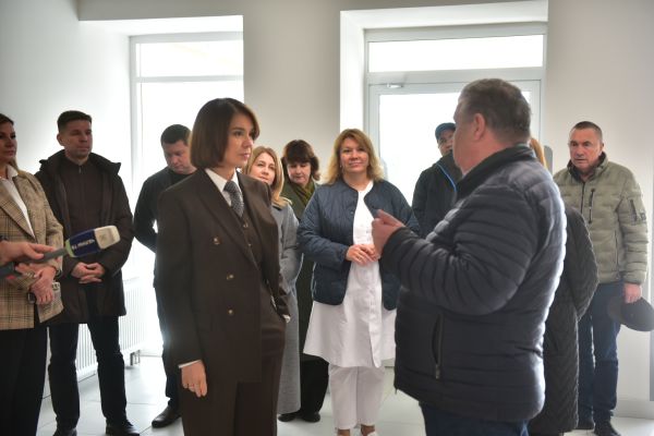 Депутаты оценили ход капремонта офтальмологической клиники 