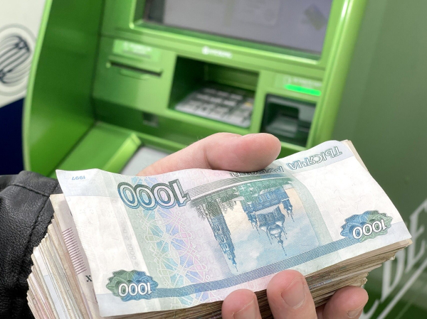 Челнинец обчистил карту бывшей жены